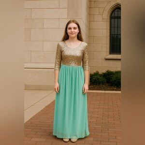 Red Clover Boutique Mint Green Sequin Formal Small
